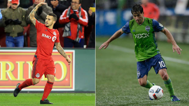 giovinco-lodeiro-mls-cup-mailbag.jpg
